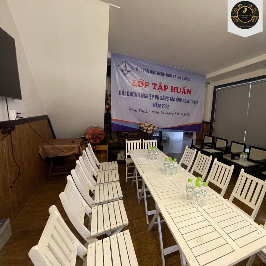 Hotel Minh Hang Phan Thiết Esterno foto
