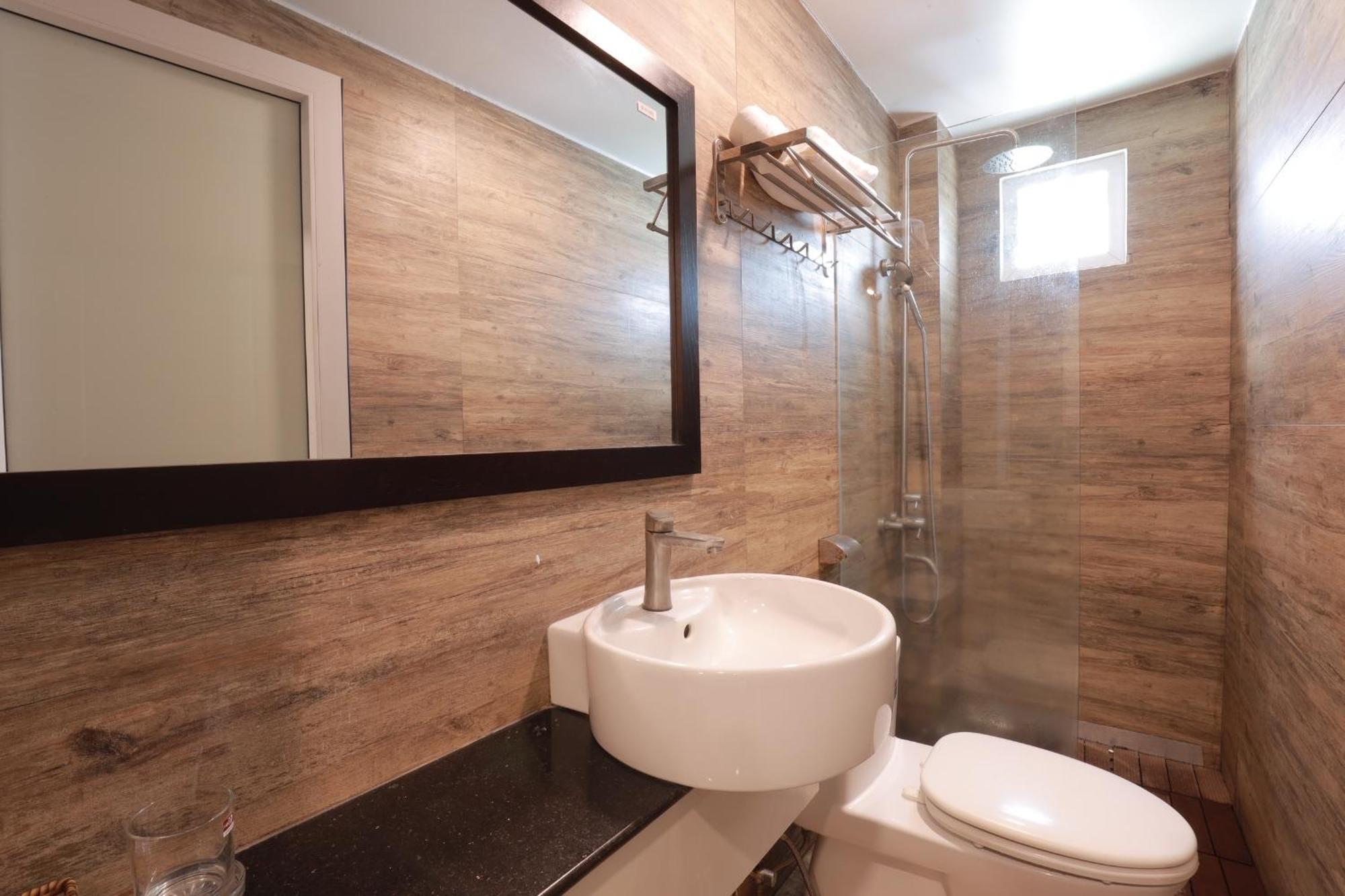 Hotel Minh Hang Phan Thiết Esterno foto