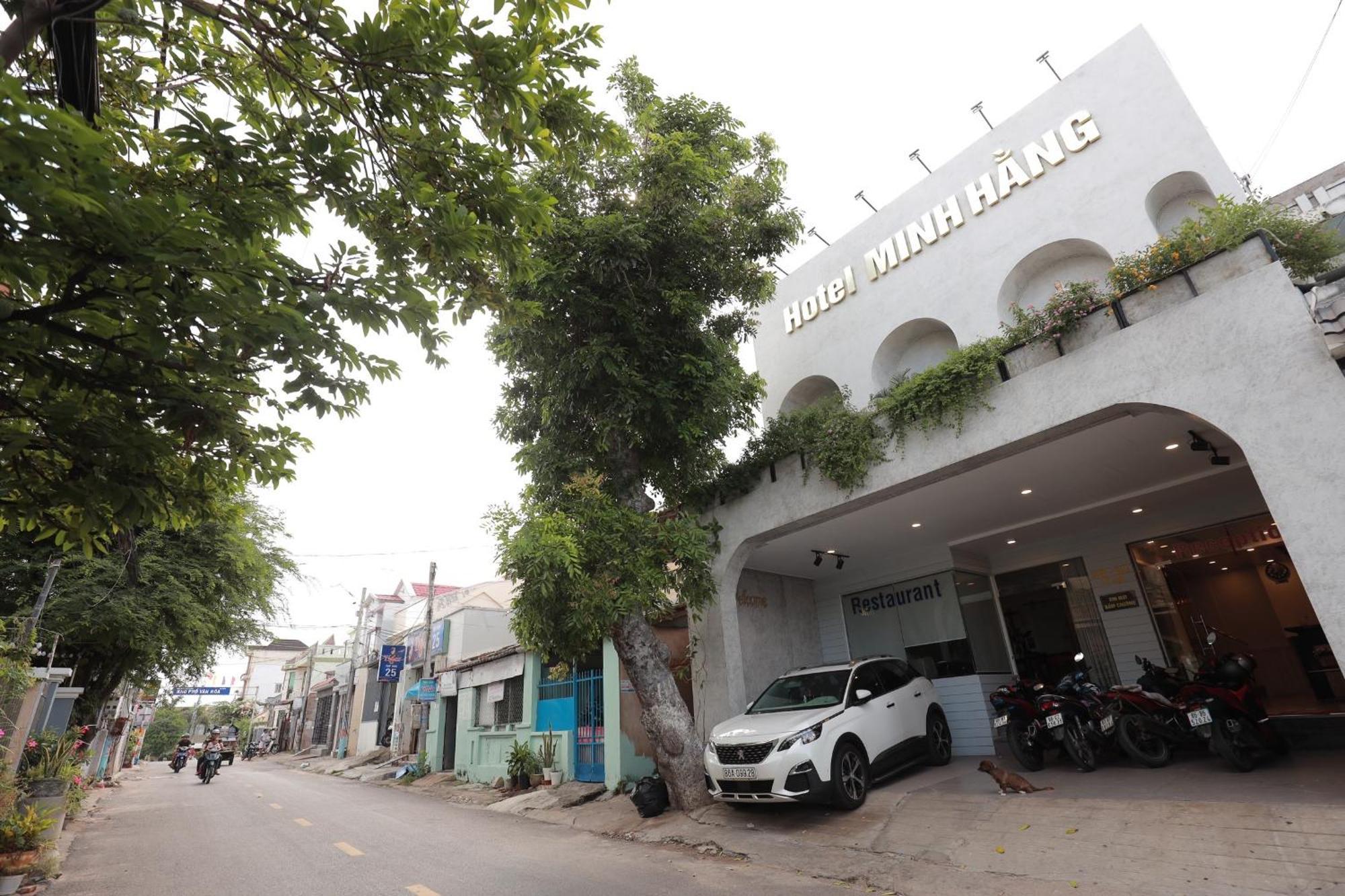 Hotel Minh Hang Phan Thiết Esterno foto