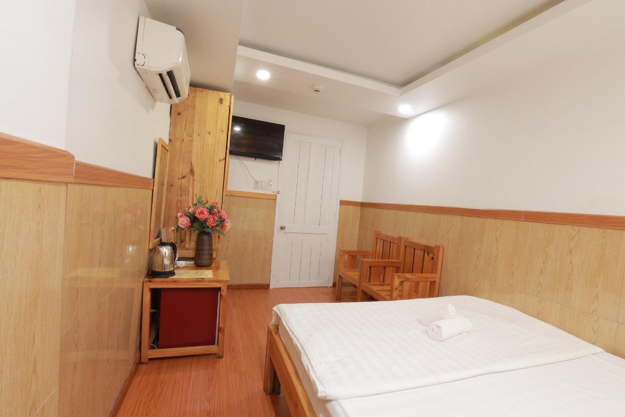 Hotel Minh Hang Phan Thiết Esterno foto